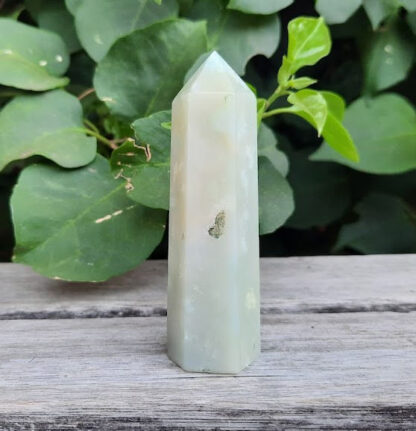 Caribbean Calcite Generator S / Point, Manifestation, Higher Realm Connection