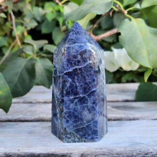 Iolite Generator / Point / Tower L, Intuition, Vision, Divine Peace, Healing