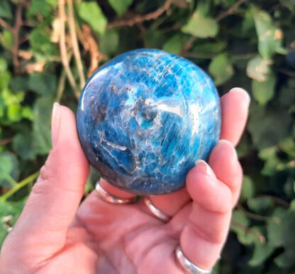 Blue Apatite Palm Stone M, Manifestation, Spirit Guide Connection, Healthy Eating